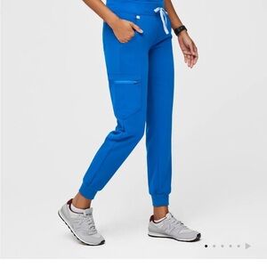 Figs Blue Slim-Fit Joggers with Elastic Waistband